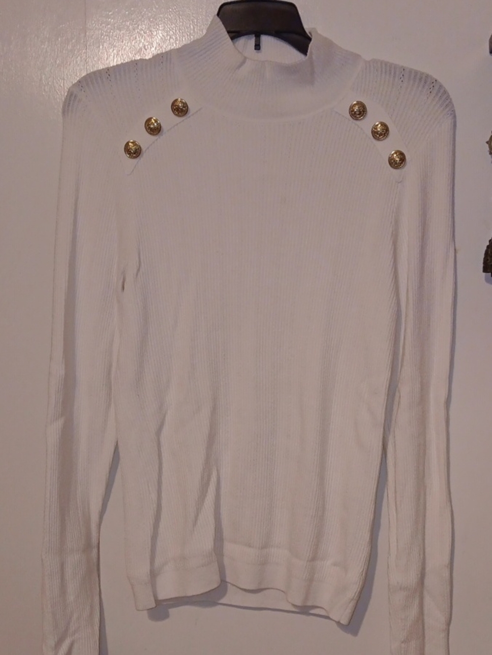 Elie Tahari White Ribbed Mock Neck Sweater with Gold Buttons